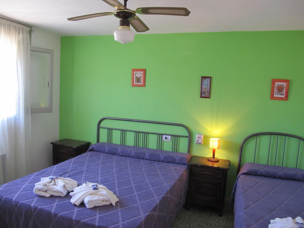 Bambi Hotel La Falda Εξωτερικό φωτογραφία